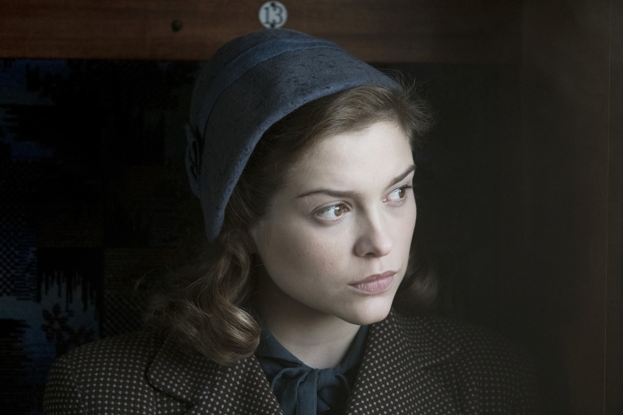 red joan01