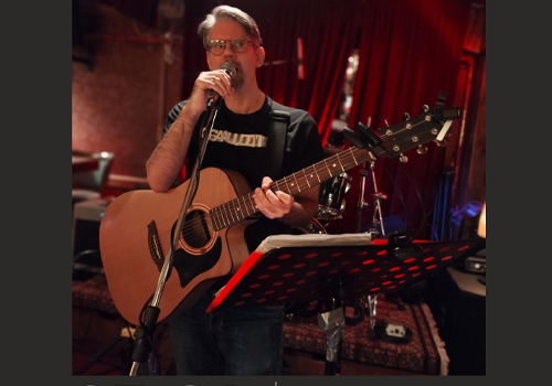 Ο ΣΤΕΛΙΟΣ ΚΟΥΚΕΛΗΣ ΣΤΟ ΙΔΙΟΜΕΛΟ