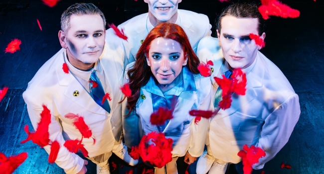 Δολοφόνοι, εσείς είστε το νέο Άουσβιτς