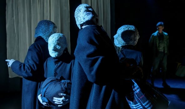 Η λέξη πρόοδος στο στόμα της μητέρας μου ηχούσε πολύ φάλτσα 3ος χρόνος