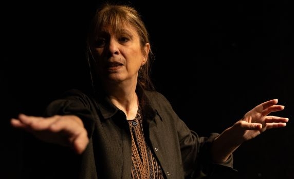 MIΣΗ ΠΑΤΡΙΔΑ