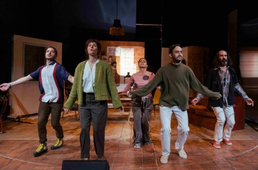 Η ΣΥΝΑΡΠΑΣΤΙΚΗ ΕΞΕΓΕΡΣΗ ΤΟΥ ΧΟΥΛΙΟ ΤΟΓΚΑ