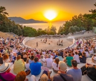 ΘΡΑΥΣΜΑΤΑ: Ευριπίδης