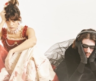 ΜΑΡΙ ΑΝΤΟΥΑΝΕΤ - Savon Original: Η Ασφυξία Του Πούπουλου Όταν Πέφτει 2η σεζόν