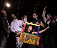 ΕΝΑ ΚΟΥΚΛΟΣΠΙΤΟ