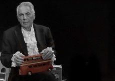 Ο ΤΣΕΧΩΦ ΚΙ ΕΓΩ 