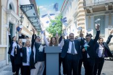 ΕΚΚΛΗΣΙΑΖΟΥΣΕΣ 