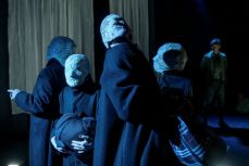 Η λέξη πρόοδος στο στόμα της μητέρας μου ηχούσε πολύ  φάλτσα 2η χρονιά 