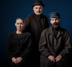 ΟΙ ΚΑΡΕΚΛΕΣ 