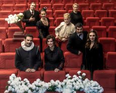 Ο ΚΑΙΡΟΣ ΤΩΝ ΧΡΥΣΑΝΘΕΜΩΝ 