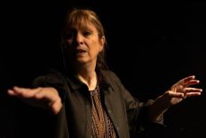 MIΣΗ ΠΑΤΡΙΔΑ 