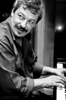 Dimitris Kalantzis 4et NOIR 