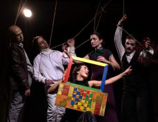 ΕΝΑ ΚΟΥΚΛΟΣΠΙΤΟ 