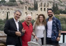ΛΕΥΤΕΡΗΣ ΠΑΠΑΔΟΠΟΥΛΟΣ  Τι χρώματα, τι μουσικές... 