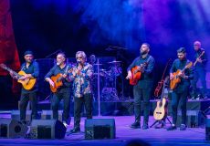 GIPSY KINGS feat. NICOLAS REYES 