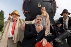 ΕΚΕΙΝΟΣ κι ΕΚΕΙΝΟΣ περιοδεία 