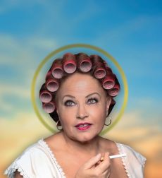 Μόνο σπίτι, κρεβάτι και εκκλησία 