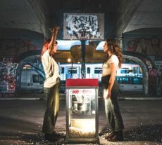 ΔΕΙΤΕ ΑΥΤΗΝ ΤΗΝ ΠΕΜΠΤΗ 