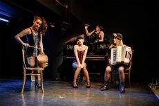 Cabaret Παραστάσεις  