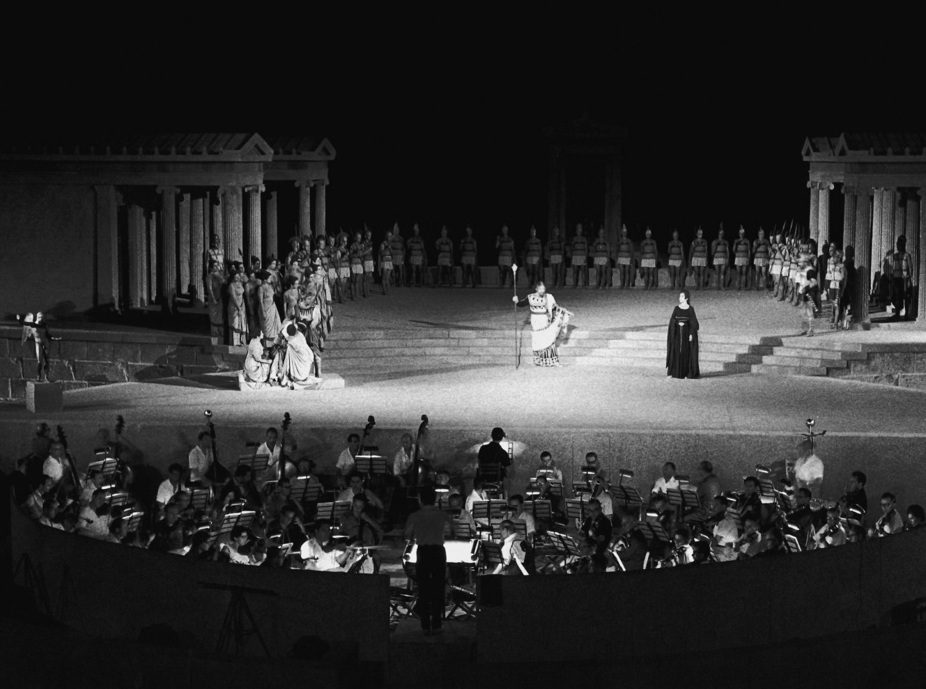 GNO MEDEA Epidaurus 1961 photo Greek National Opera Archive