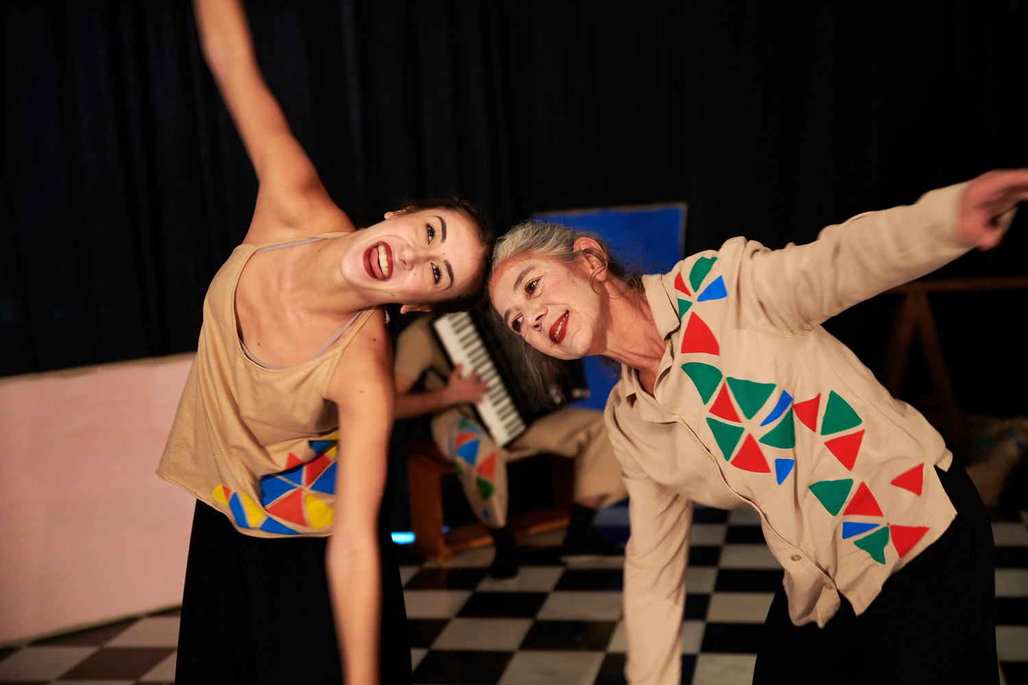 Theatro Anamnisi PlektoΑ Tin alithia pou ematha 2b