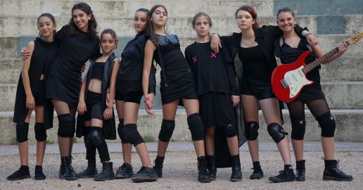 photo girls medea s
